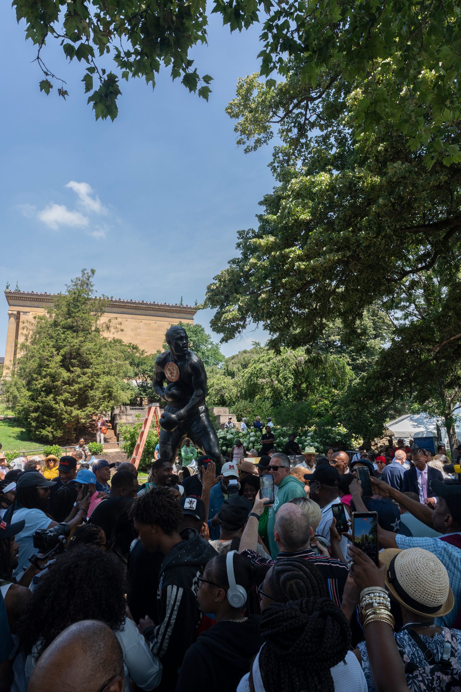 The crowd of attendees at the Joe Frazier statue unveiling. Photo: M. Edlow